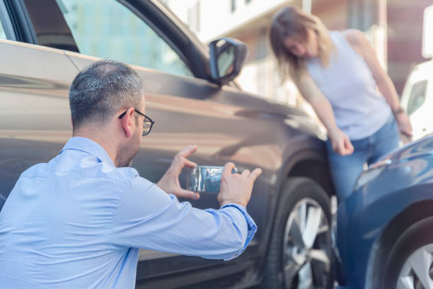 Professional Commercial Auto Insurance technician working in Perrysburg, OH